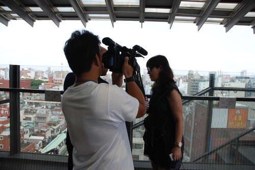 10.Entrevista tv japones