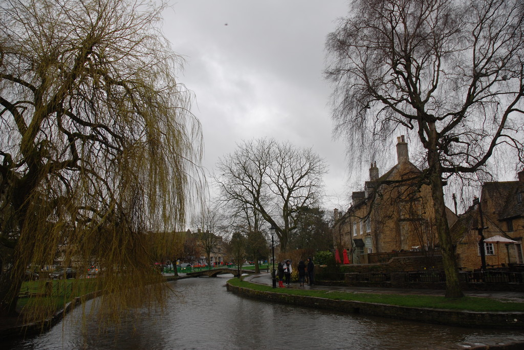 17.Bourton on the Water