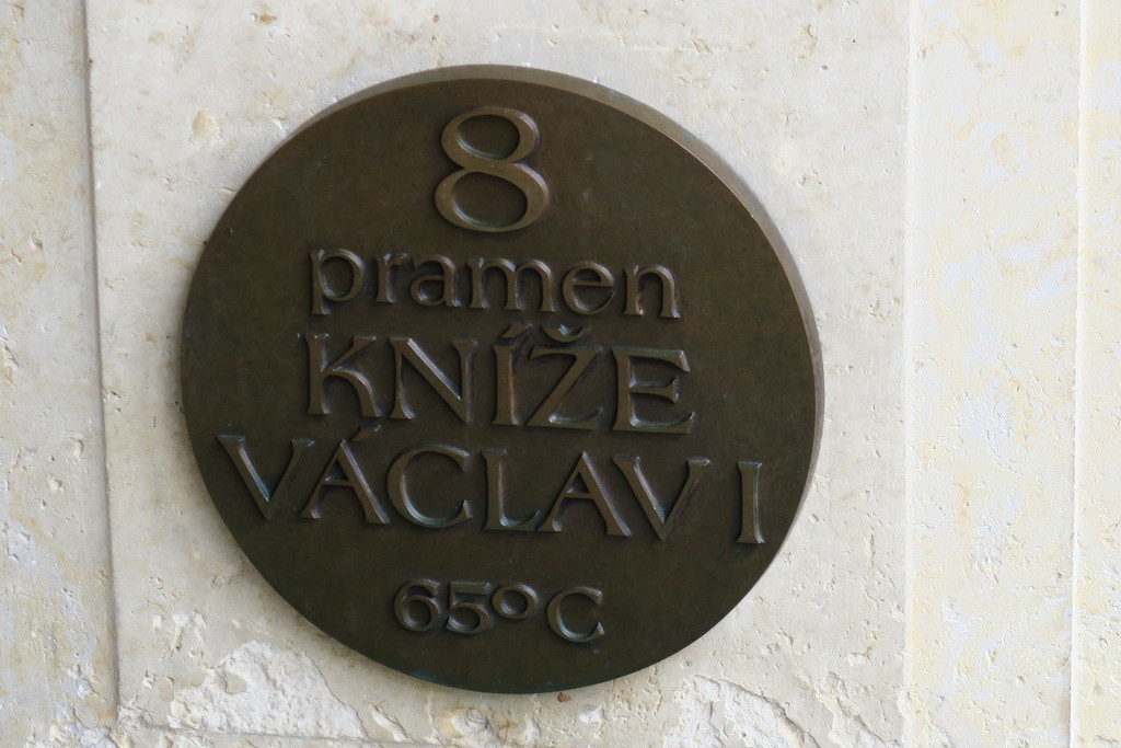 19.La columnata del Molino Karlovy Vary