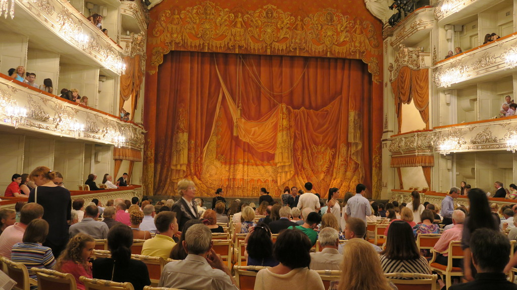 14.Teatro Mikhailovsky