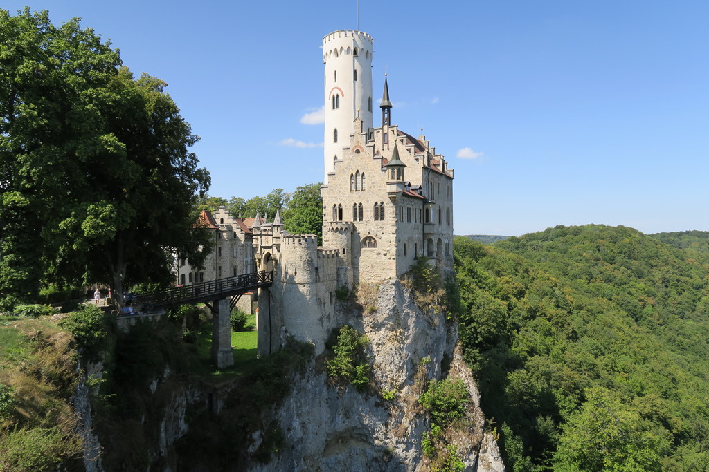 19.Castillo de Lichtenstein