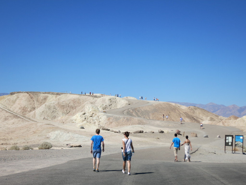 3.Death Valley
